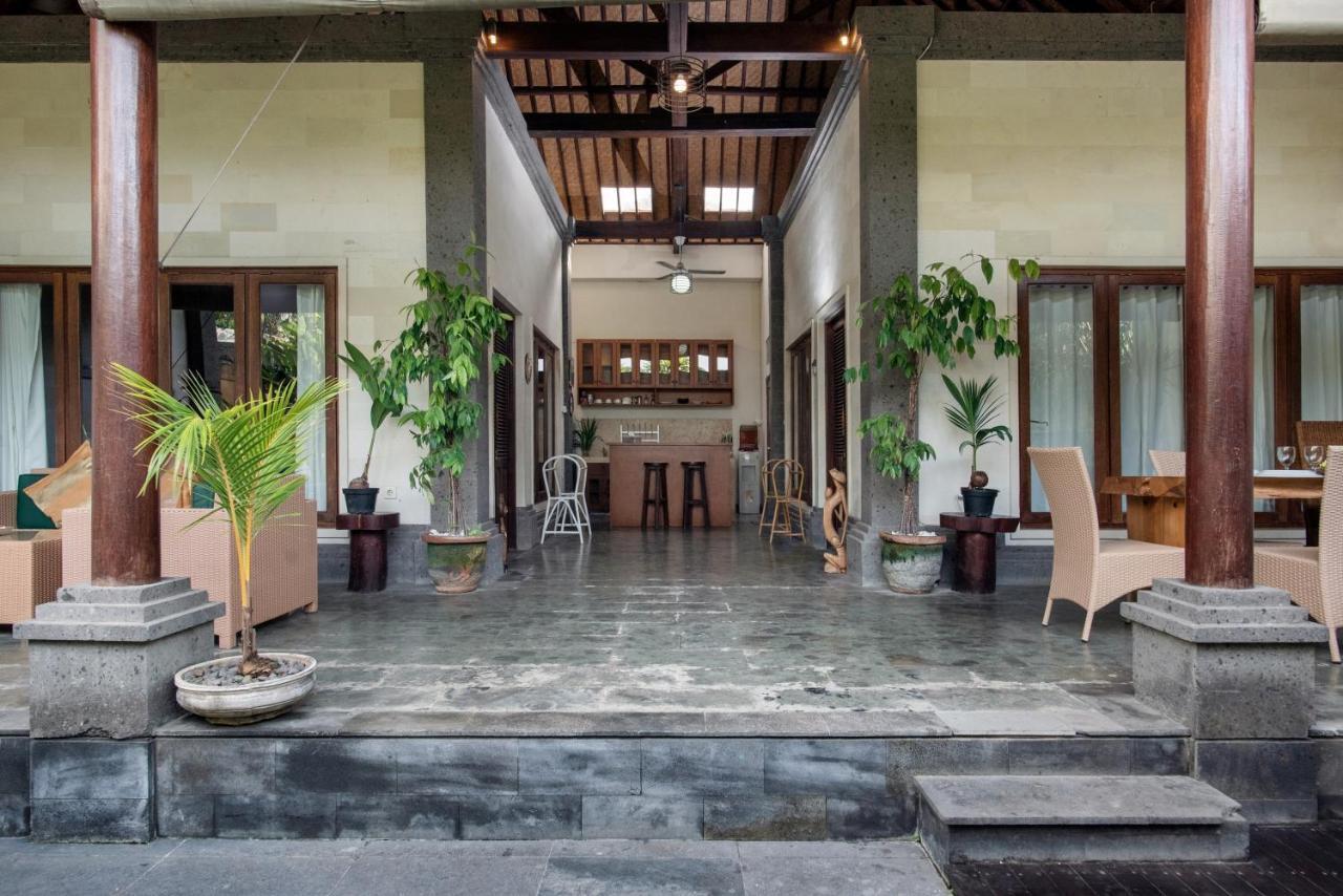 Bidadari Villa Seminyak Esterno foto