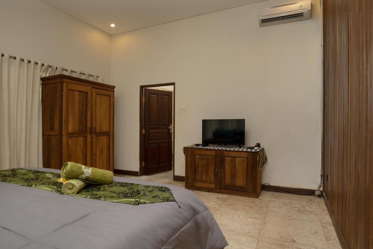 Bidadari Villa Seminyak Esterno foto