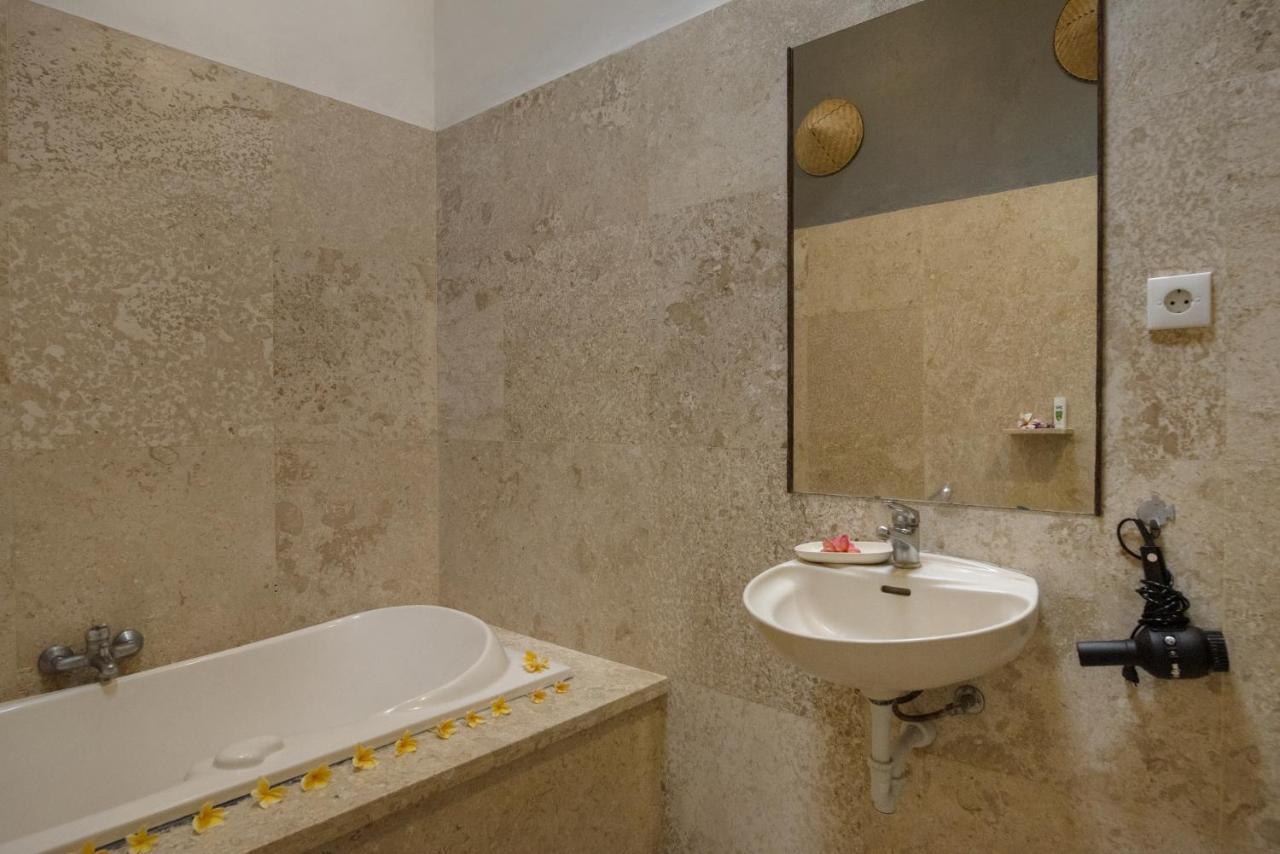 Bidadari Villa Seminyak Esterno foto